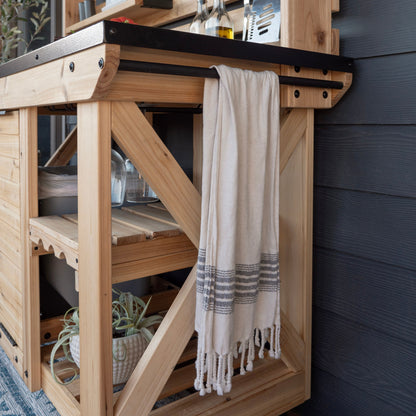 Hutch/Serving Station