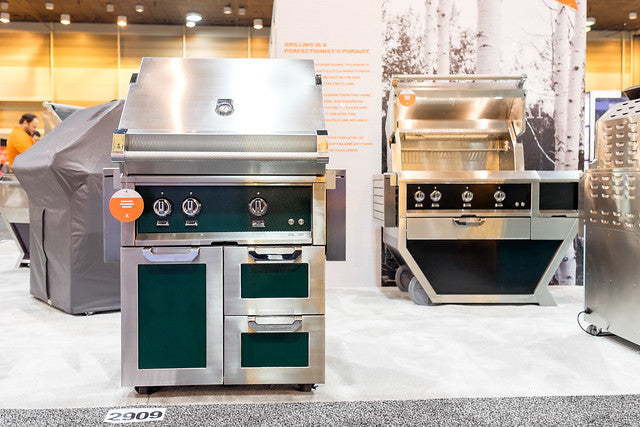 Hestan 30" Outdoor Built-In Grill with 2 Trellis Burners & Rotisserie Kit - GABR30