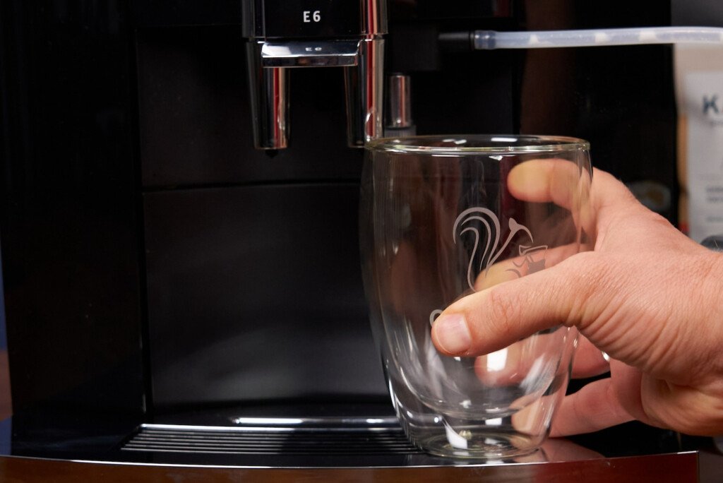 Jura E6 Automatic Coffee Machine