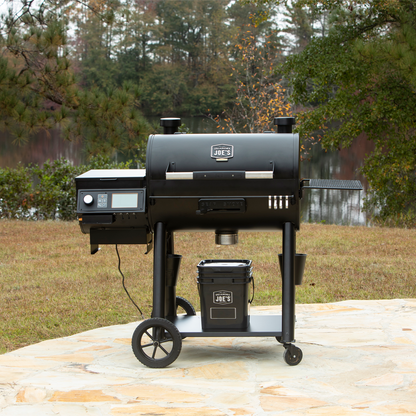 Oklahoma Joe’s Rider 900 DLX Pellet Grill and Smoker