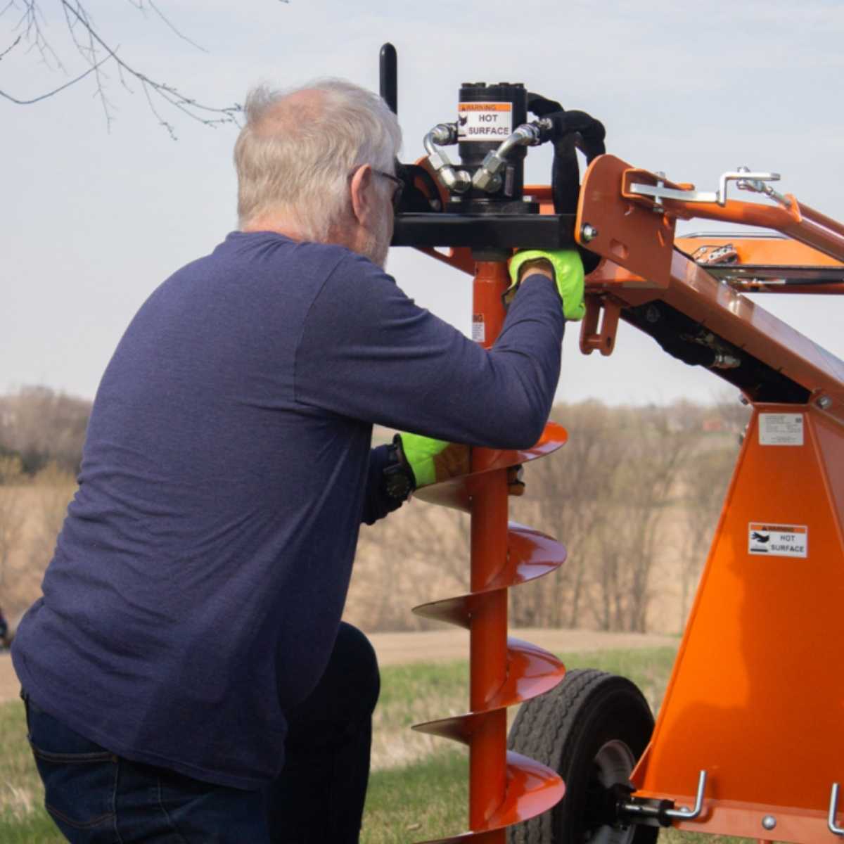 Brave Pro Hydraulic Towable Auger