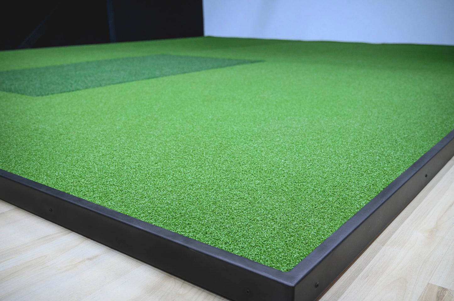 SimBooth - Kit 2 Golf Simulator Studio | AQVINA