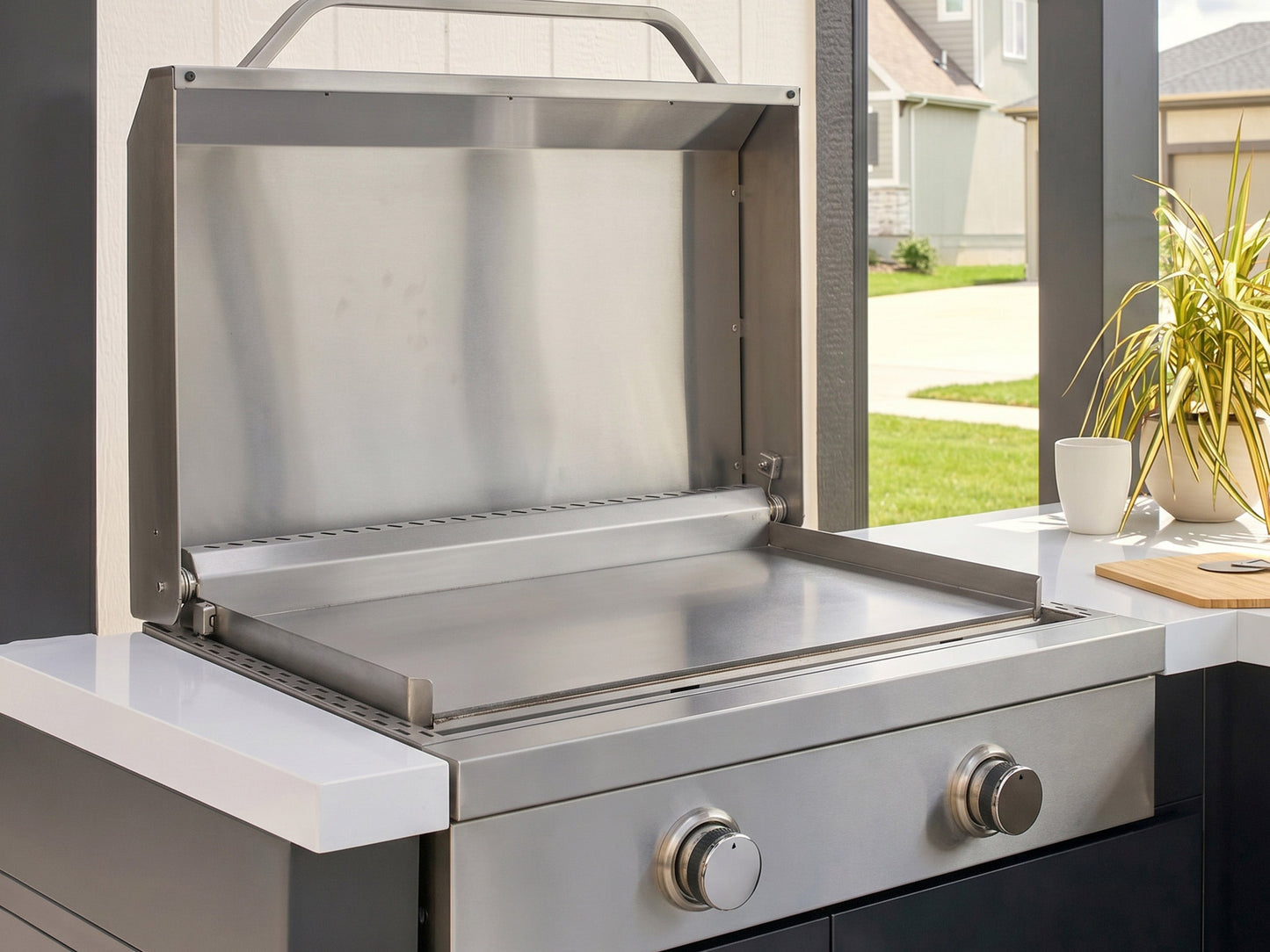 Lancaster | L-Shape Outdoor Kitchen with Built-In Grill & Griddle
