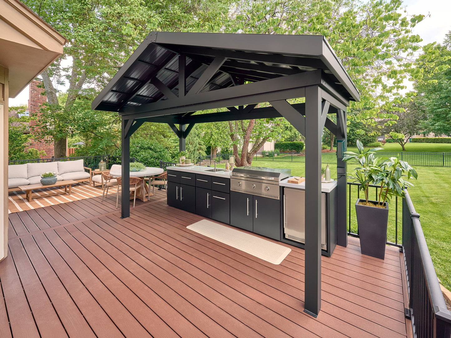 Lancaster | Covered Linear Outdoor Kitchen with Built-In Griddle
