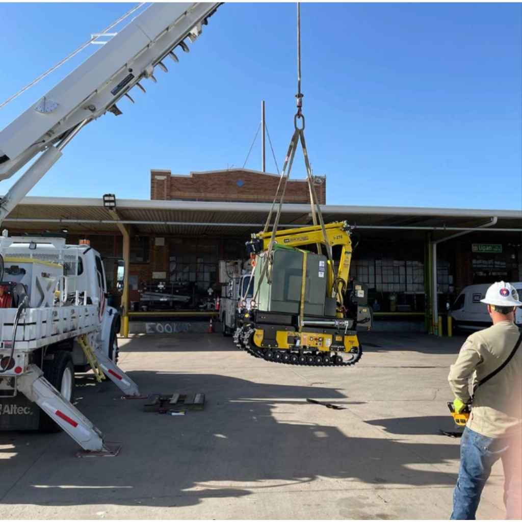 Movex Mini Crawler Crane