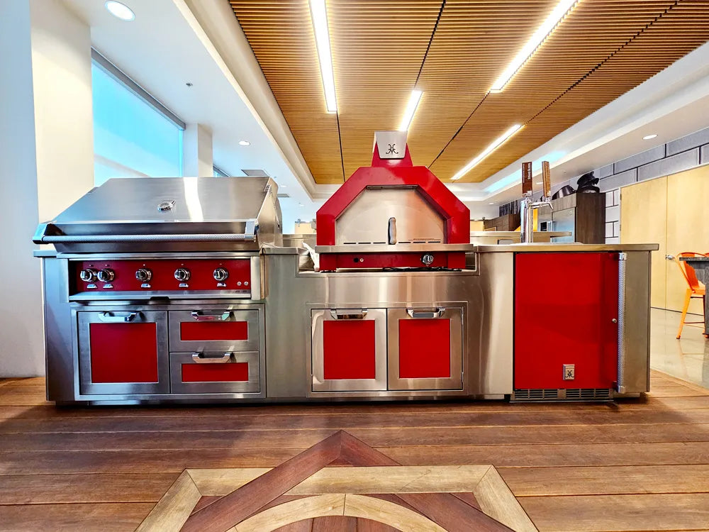 Hestan 12"Foot, With Grill, Outdoor Living Suite with Campania Pizza Oven™ with Beer Dispenser and Bar (SS Countertop) - GESDBC12