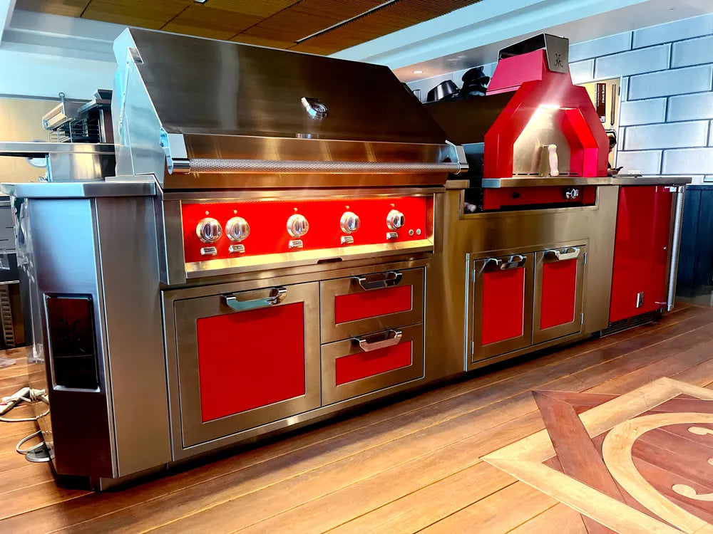 Hestan 12"Foot, With Grill, Outdoor Living Suite with Campania Pizza Oven™ with Beer Dispenser and Bar (SS Countertop) - GESDBC12