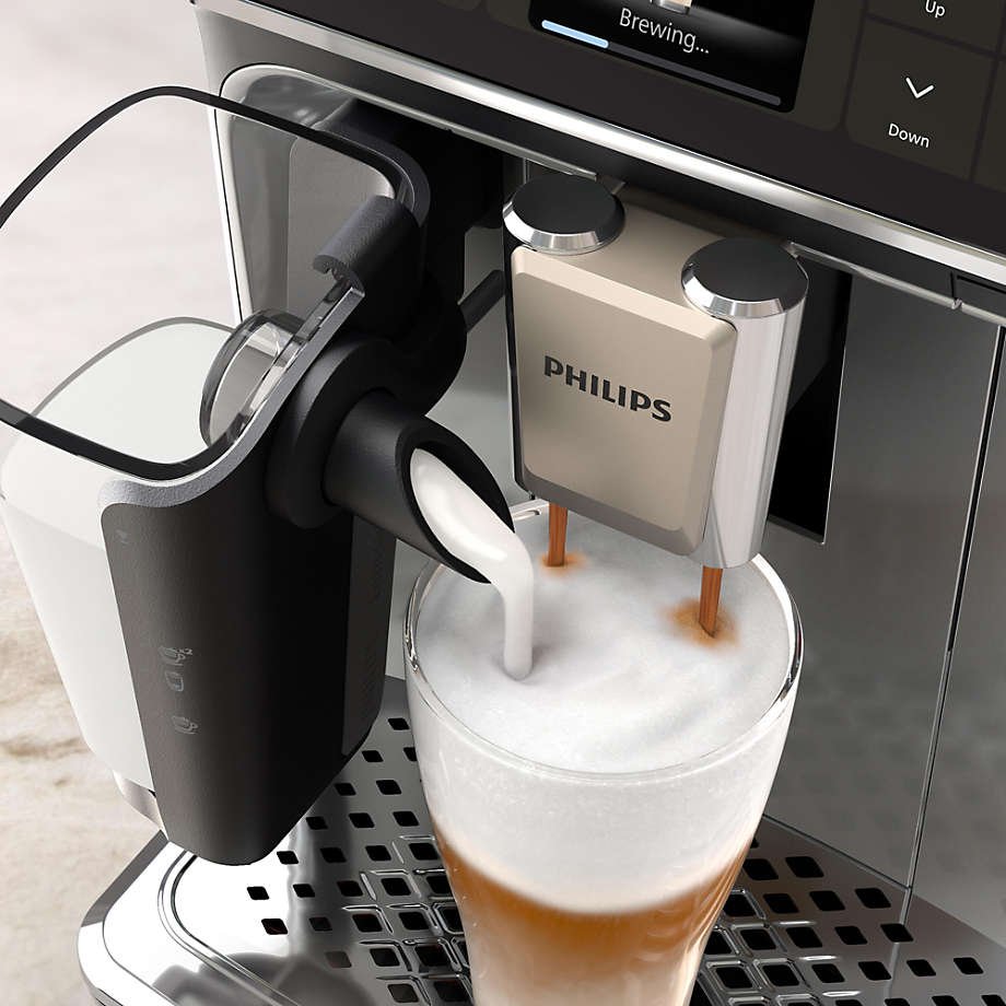 Philips 5500 Series Fully-Automatic Espresso Machine with LatteGo & Iced Coffee