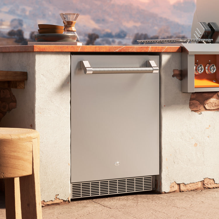 Aspire By Hestan 24" Outdoor Undercounter Refrigerator With Lock & Solid Reversiblr Door - ERS24