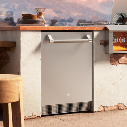 Aspire By Hestan 24" Outdoor Undercounter Refrigerator With Lock & Solid Reversiblr Door - ERS24