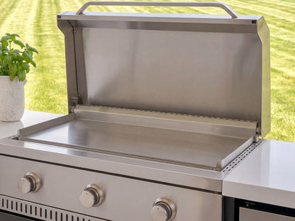 Langston | Covered Walk-In Outdoor Kitchen with Built-In Griddle & Pizza Oven