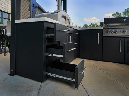 Edgemont Bay | U-Shape Outdoor Kitchen with Bar Seating, Grill & Griddle
