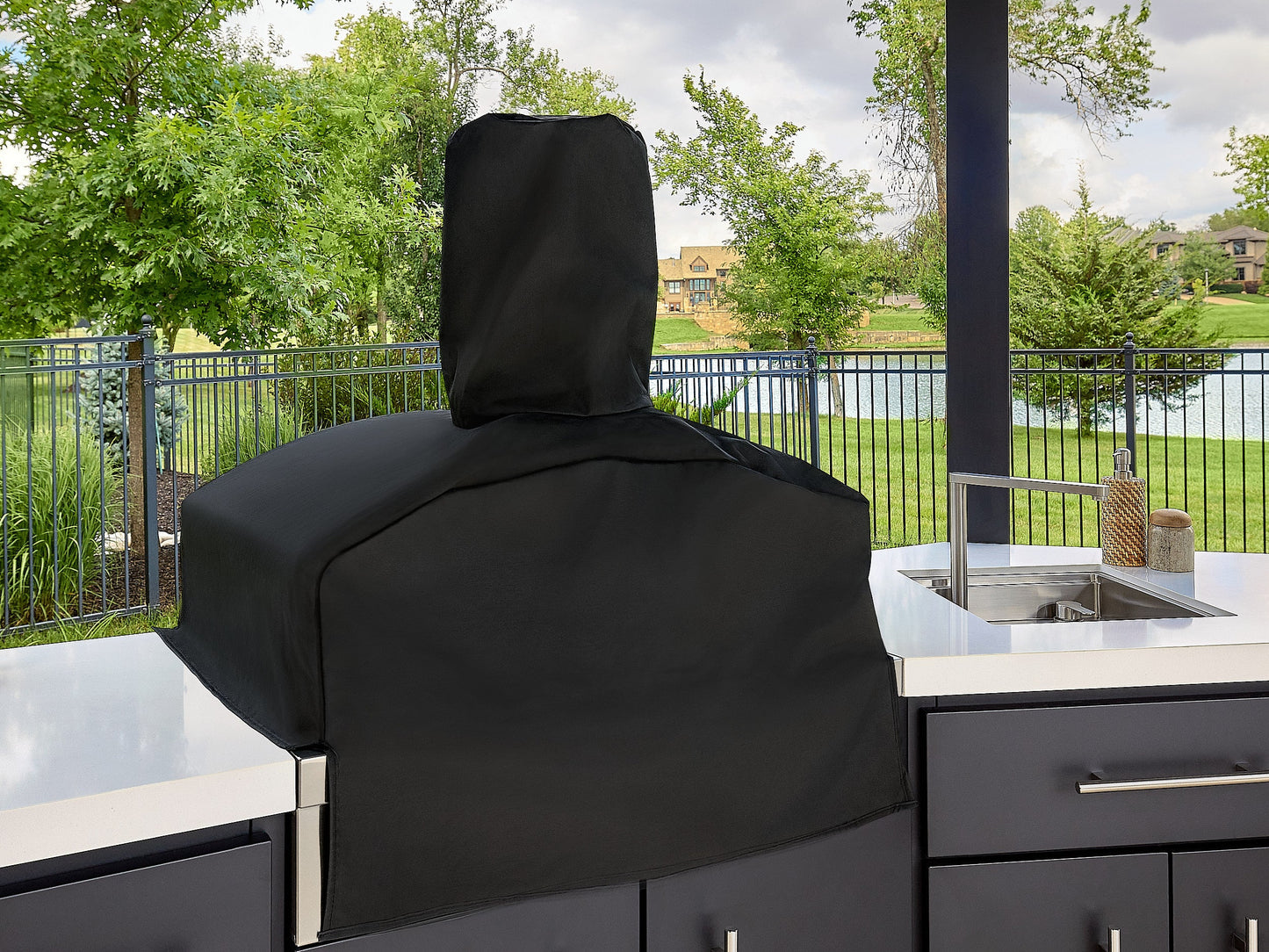 Edgemont Cove | Curved Outdoor Kitchen with Built-In Grill, Griddle & Pizza Oven