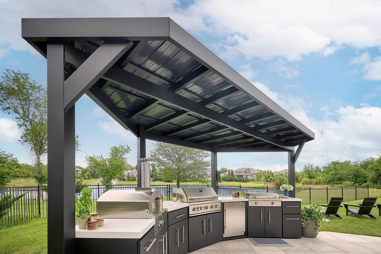 Edgemont Cove | Curved Outdoor Kitchen with Built-In Grill, Griddle & Pizza Oven