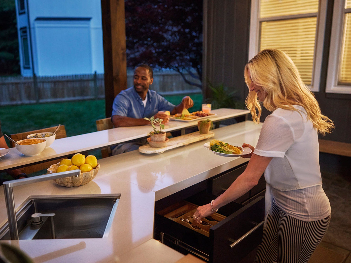 Emory | Corner Outdoor Kitchen Island with Bar Seating & Built-In Griddle – Left