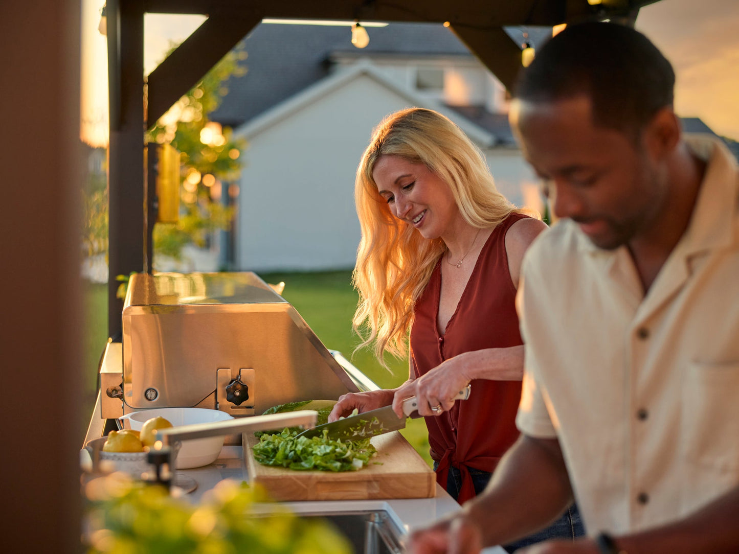 Lancaster | L-Shape Outdoor Kitchen with Built-In Grill & Griddle