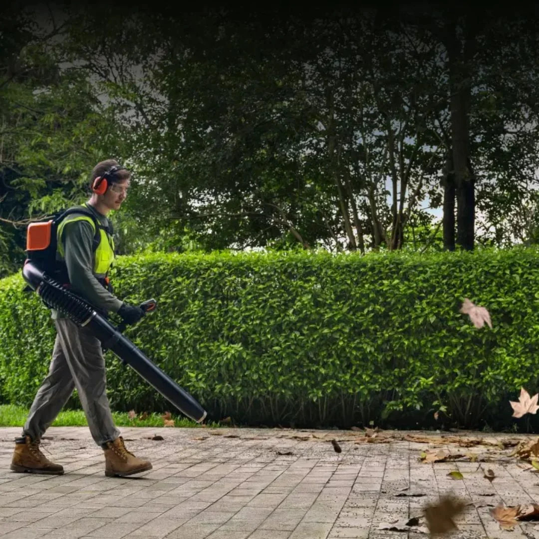 Sunseeker Backpack Blower (On-Board Connect) 60V Commercial | Model: DB715