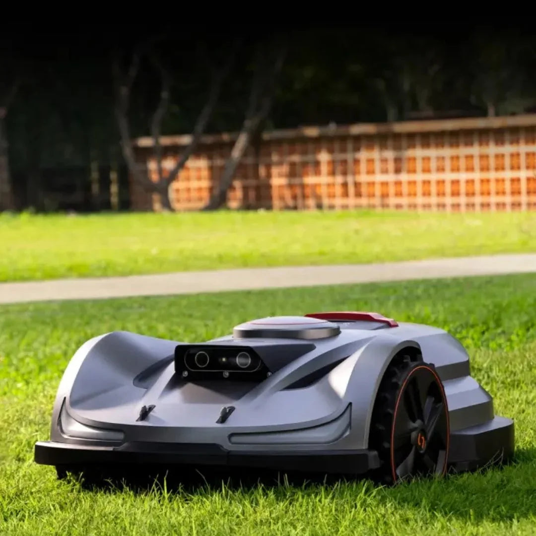 Sunseeker X7 Plus Wireless Robot Lawn Mower | Up to 1.5 acres | ORIONX7PLUS