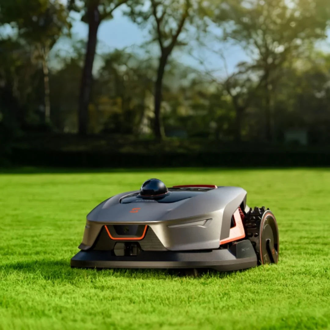 Sunseeker Elite X4 Robotic Lawn Mower