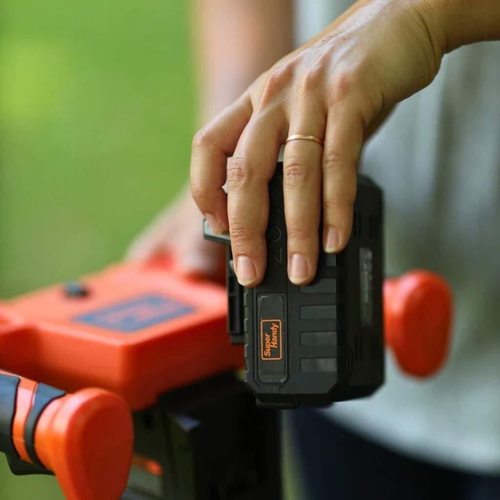 SuperHandy 24v Electric Earth Auger